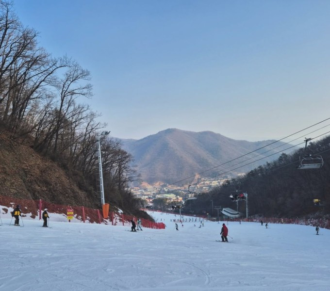 Jisan Forest Resort: Trải nghiệm trượt tuyết trong ngày gần Seoul cho khách Việt