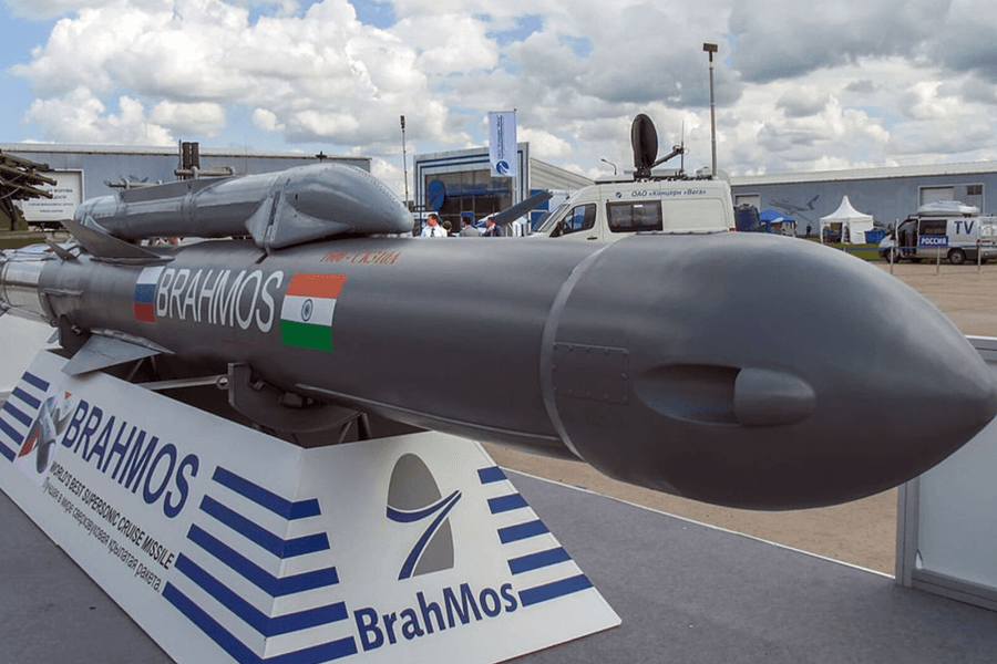 Nga và Ấn Độ hợp tác phát triển tên lửa BrahMos thế hệ mới và vũ khí siêu vượt âm
