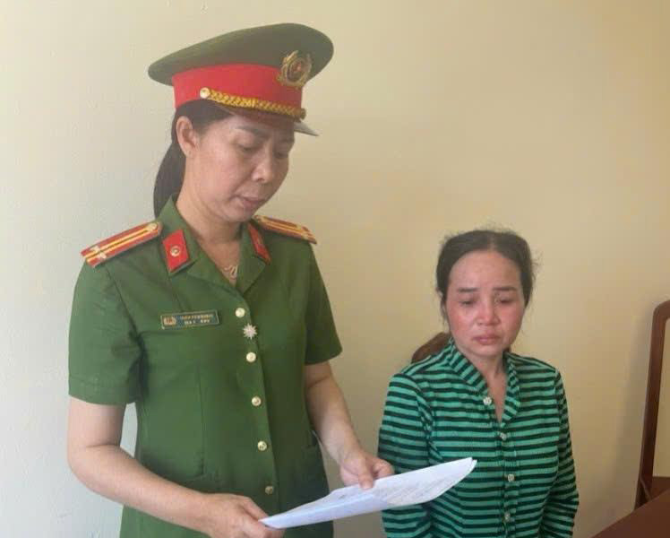 Bắt tạm giam chủ hụi tại Cà Mau vì chiếm đoạt gần 900 triệu đồng