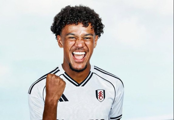 5 tân binh Ngoại hạng Anh hứa hẹn bùng nổ: Oscar Bobb và nỗi lo của Man City