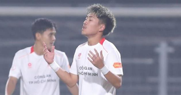 Khoa Ngô: Làn gió mới từ Australia hứa hẹn tạo đột phá trong màu áo CAHN