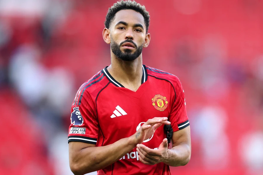 Giải mã cơ sinh học đằng sau cú sút sấm sét của Matheus Cunha tại Manchester United