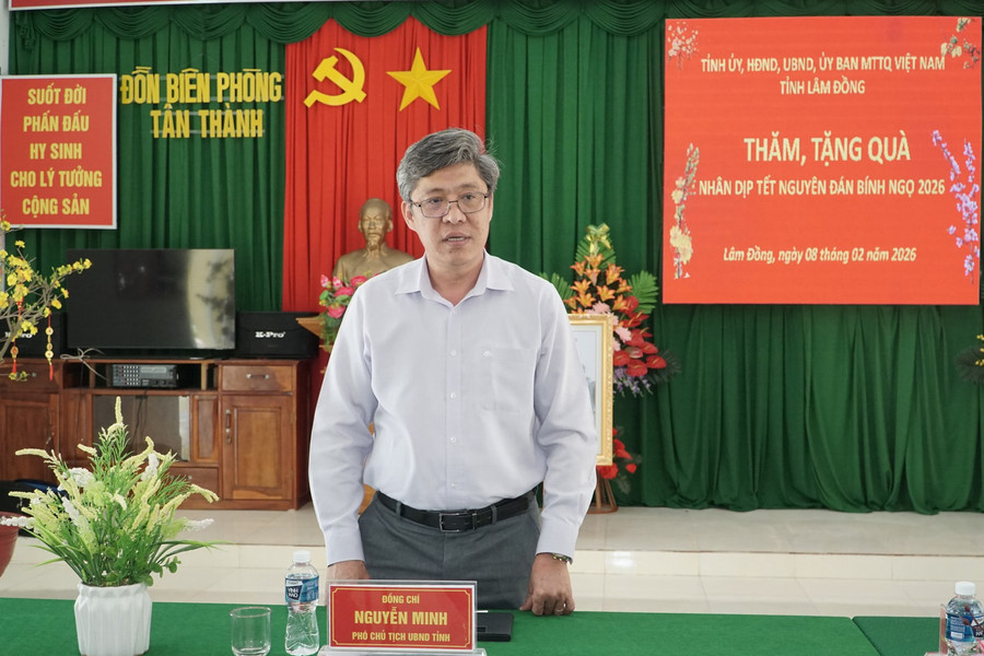 Phó Chủ tịch UBND tỉnh Lâm Đồng Nguyễn Minh thăm, chúc Tết Đồn Biên phòng Tân Thành