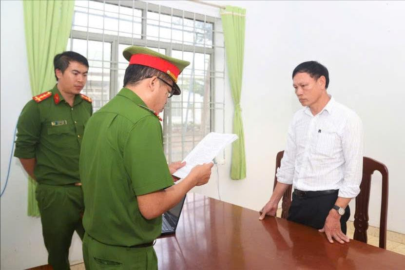 Lâm Đồng: Tìm bị hại trong vụ nguyên cán bộ địa chính lừa đảo