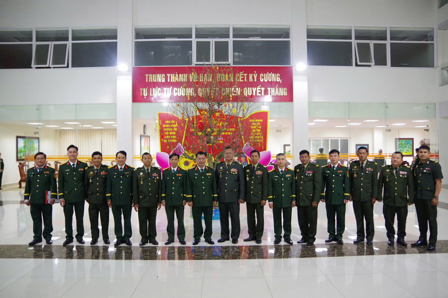 Bộ Chỉ huy Quân sự tỉnh Lâm Đồng thắt chặt tình hữu nghị với các đơn vị Quân đội Hoàng gia Campuchia