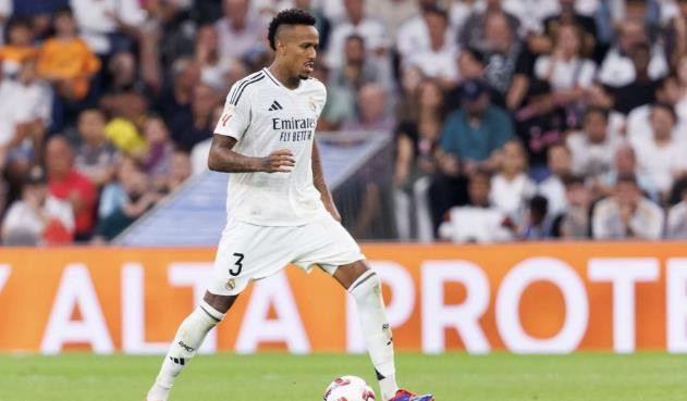 Tin chuyển nhượng 9/2: Man City chốt 3 bom tấn giữ chân Pep, MU săn Eder Militao