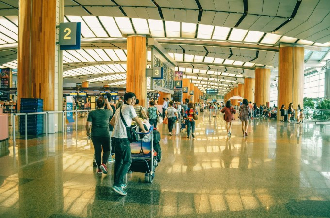 Di chuyển ngày Tết: 5 sai lầm phổ biến khiến bạn dễ lỡ chuyến bay, tàu hỏa