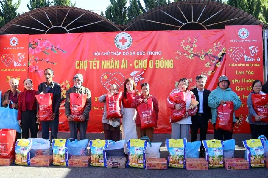 Phiên chợ Tết Nhân ái - Chợ 0 đồng tại xã Đức Trọng