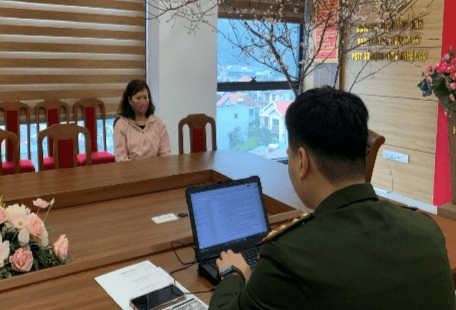 Quảng Ninh: Cảnh báo rủi ro pháp lý từ dịch vụ đổi tiền lẻ trái phép trên mạng xã hội