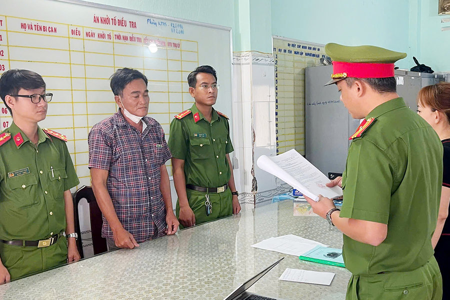 An Giang: Khởi tố người đàn ông lừa đảo hơn 1 tỷ đồng bằng chiêu đáo hạn ngân hàng