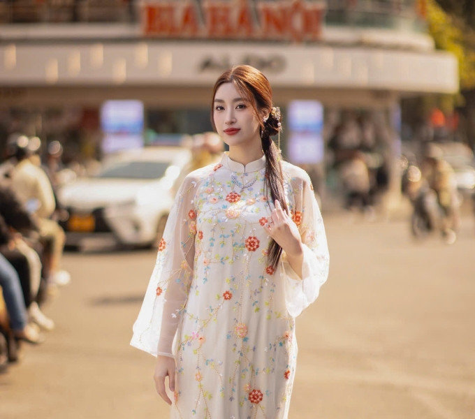 Hoa hậu Đỗ Mỹ Linh: Tết làm dâu bận rộn nhưng đong đầy trách nhiệm và hạnh phúc