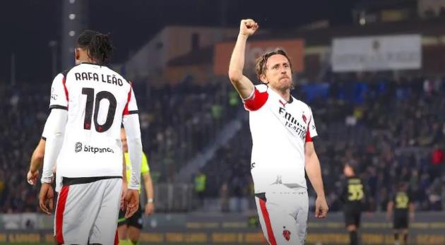 Luka Modric tỏa sáng phút cuối giúp AC Milan đánh bại Pisa 2-1