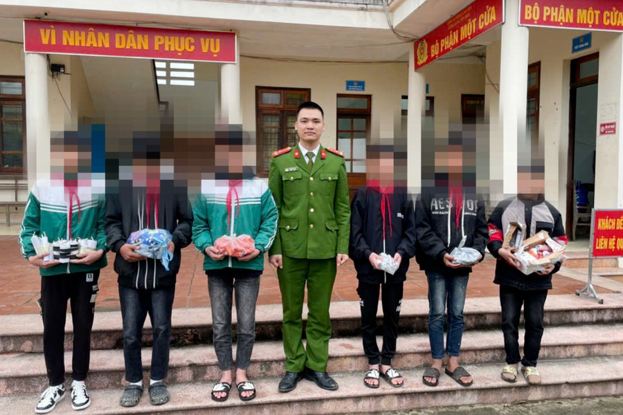 Lạng Sơn: Ngăn chặn học sinh tự chế hơn 10kg pháo nổ trước Tết Nguyên đán Bính Ngọ