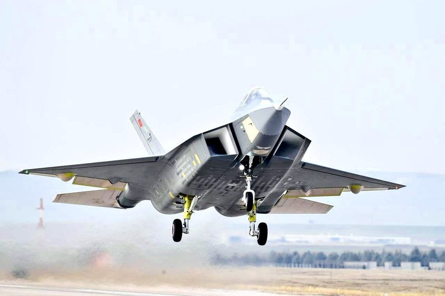 Mỹ gây áp lực buộc Saudi Arabia từ bỏ tiêm kích KAAN và JF-17