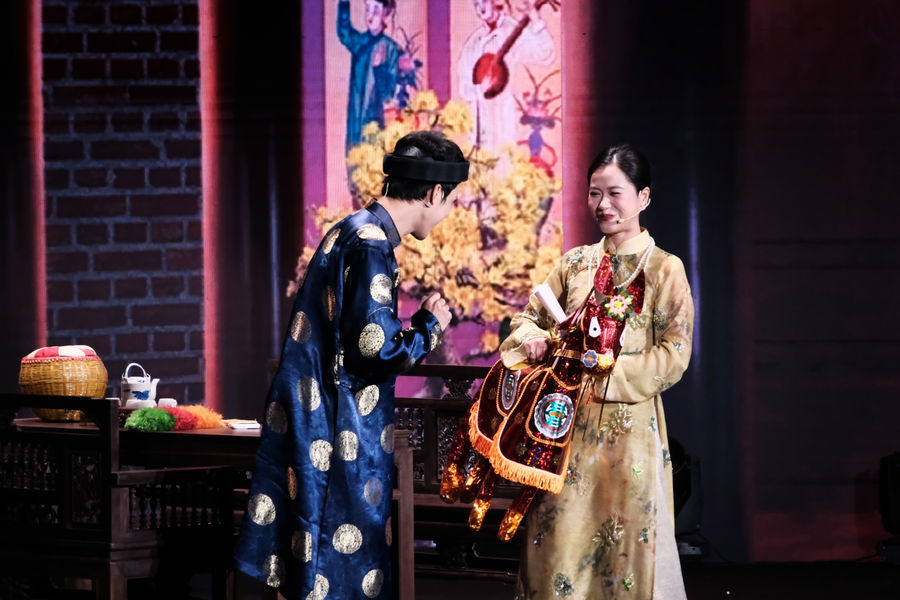 Gala Cười 2026: Tiểu phẩm Việc nhẹ lương cao cảnh báo bẫy lừa đảo tinh vi mùa Tết