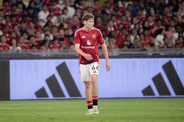 Jack Moorhouse trở lại Man Utd: Lời giải chiến thuật cho tuyến giữa của Michael Carrick