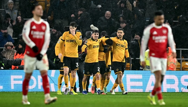 Mikel Arteta đối mặt áp lực từ chức nếu Arsenal tiếp tục trắng tay tại Ngoại hạng Anh