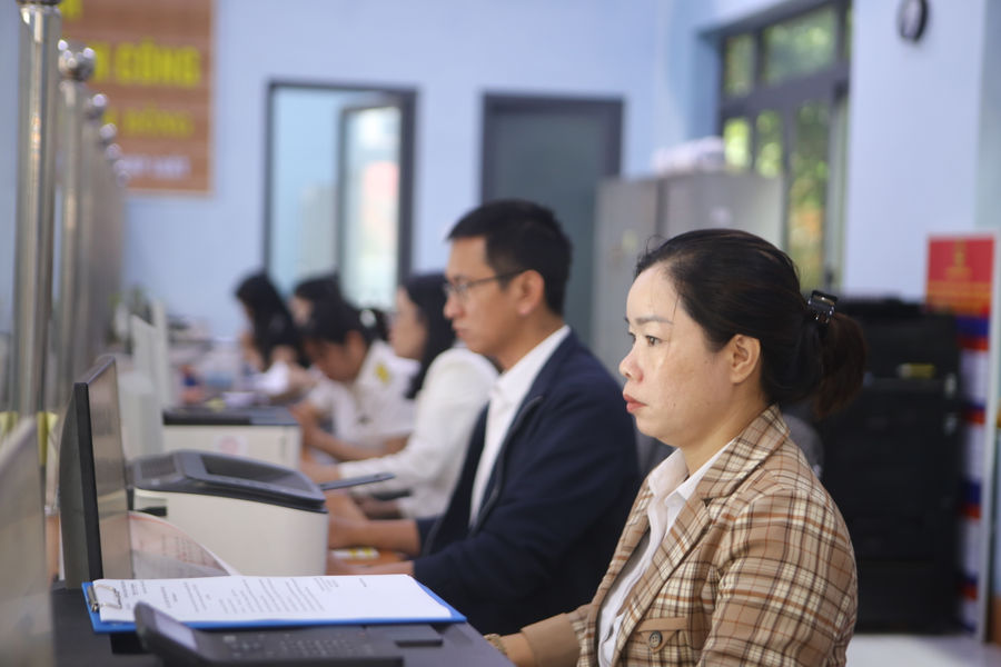 Từ giải quyết thủ tục đến giải quyết vấn đề