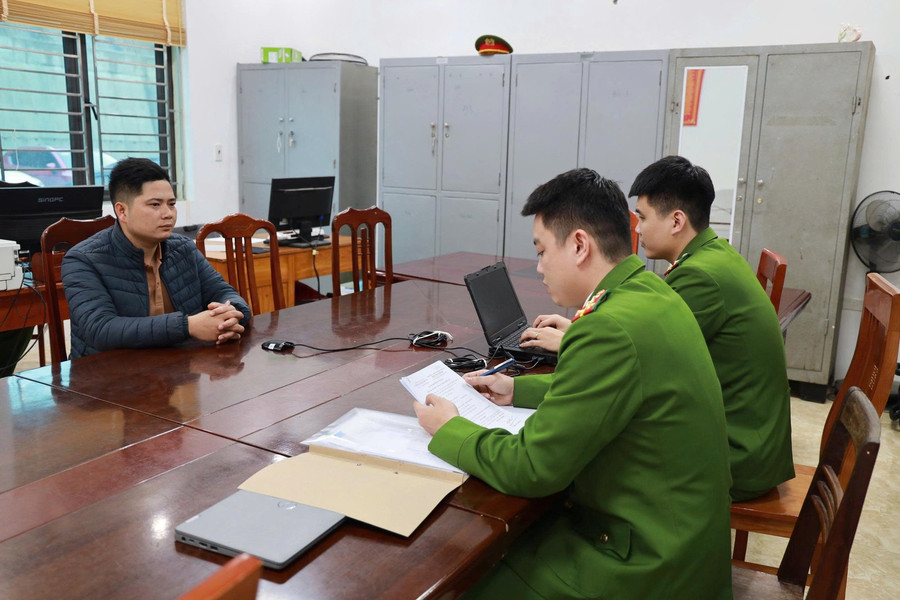 Lào Cai: Khởi tố, bắt tạm giam lái tàu khách trong vụ tai nạn tại hồ Thác Bà