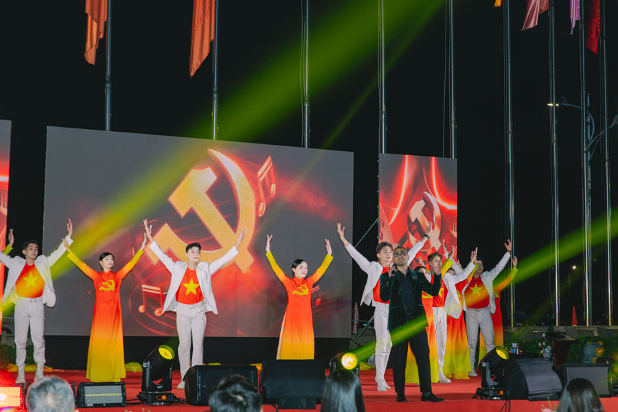 Xuân về trên cao nguyên Lâm Viên