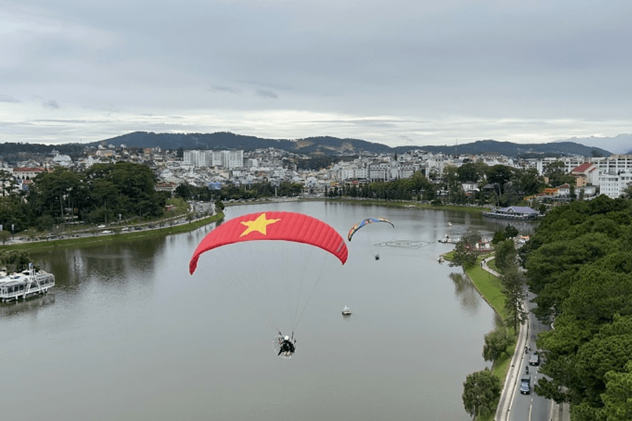 Developing the sports economy in association with tourism
