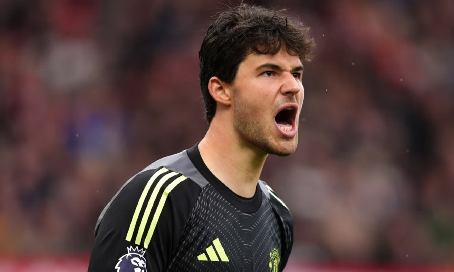 Senne Lammens và bàn tay của Tony Coton: Viên ngọc 18 triệu bảng hồi sinh khung gỗ Man Utd