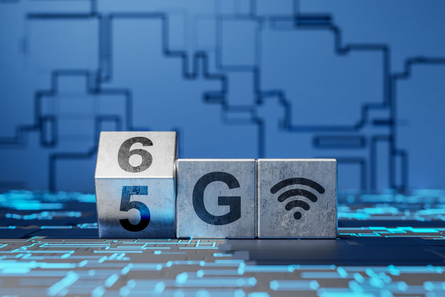 TP.HCM công bố lộ trình phủ sóng 5G diện rộng và thí điểm mạng 6G từ năm 2026