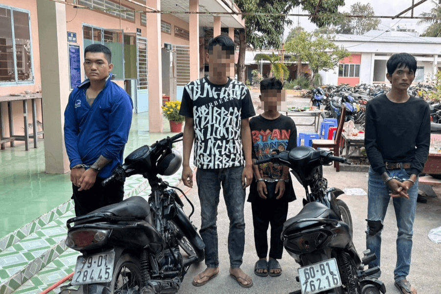 An Giang: Triệt phá nhóm đối tượng dùng súng bắn đạn bi cướp tài sản của khách du lịch