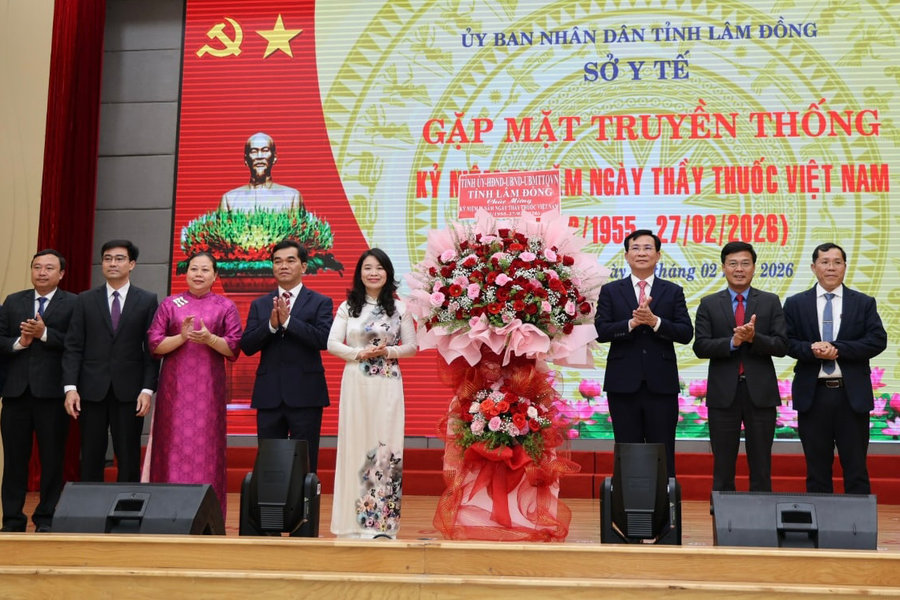 Lâm Đồng gặp mặt kỷ niệm 71 năm Ngày Thầy thuốc Việt Nam