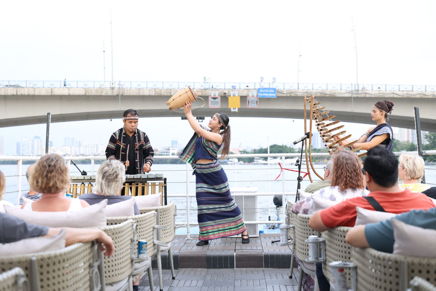 The Symphony of the Great Forest Captivates Tourists