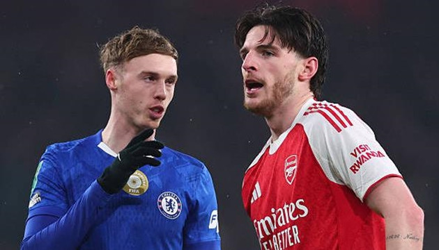 Nghịch lý 1 tỷ euro: Chelsea chi tiền kỷ lục vẫn liên tục lép vế trước Arsenal