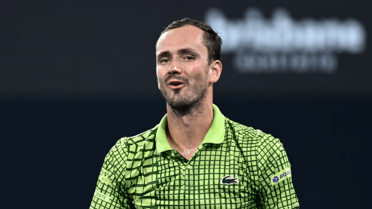 Căng thẳng Mỹ - Iran khiến Medvedev và dàn sao tennis mắc kẹt, nguy cơ lỡ Indian Wells 2026