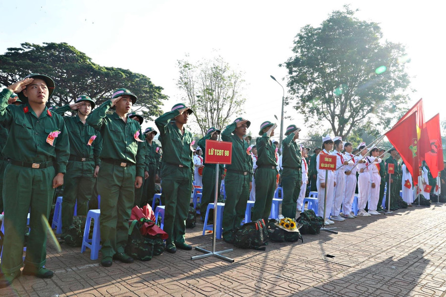 Sáng 4/3, hơn 4.600 thanh niên Lâm Đồng lên đường nhập ngũ