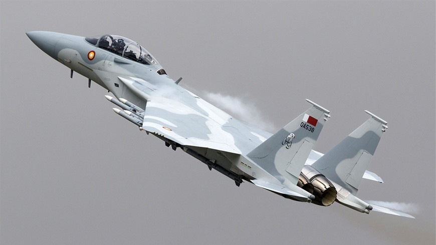 Tiêm kích F-15QA Qatar bắn hạ hai máy bay ném bom Su-24 của Iran tại vùng Vịnh