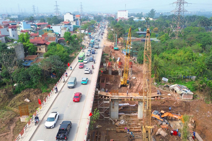 Tiến độ dự án cầu Mai Lĩnh trên Quốc lộ 6: Xóa bỏ nút thắt ùn tắc cửa ngõ phía Tây