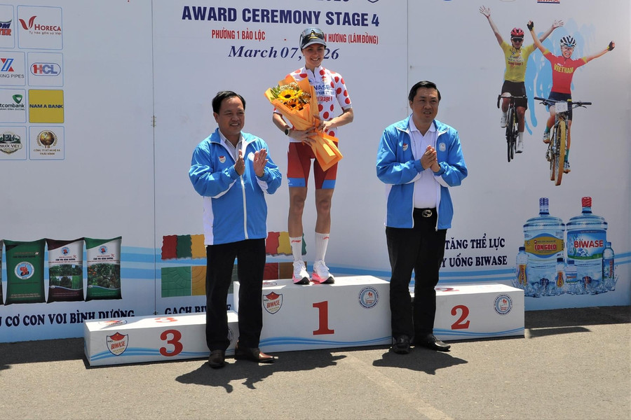 Cuộc đua xe đạp nữ quốc tế Biwase Tour of Vietnam: Tay đua Marina Komina cán đích đầu tiên chặng 4 Bảo Lộc – Đà Lạt