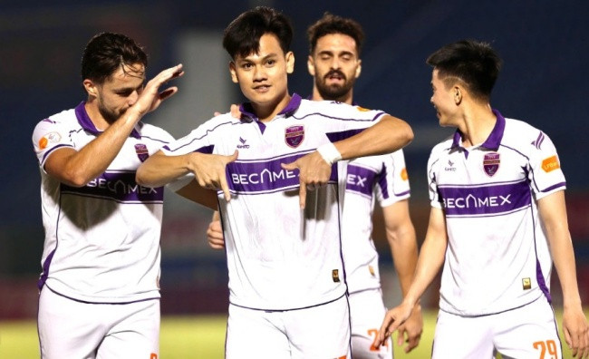 Becamex TP.HCM: Từ đội bóng Sông Bé đến đế chế Chelsea Việt Nam tại V.League