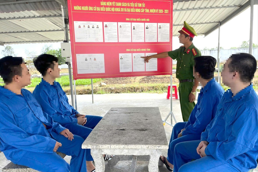 Công an tỉnh Lâm Đồng bảo đảm quyền bầu cử cho người bị tạm giữ, tạm giam
