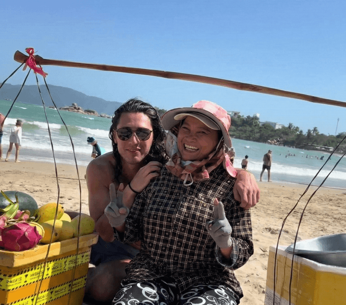 Nha Trang: Gặp gỡ bà cụ bán hoa quả gây bão mạng Dubai palace 88 link với 40 triệu lượt xem