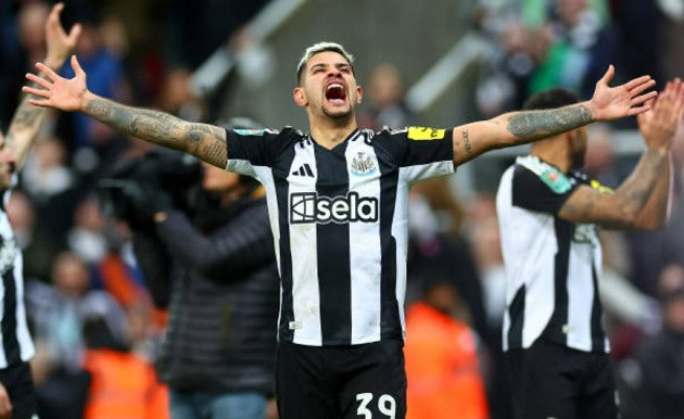 Tin chuyển nhượng 10/3: Newcastle giữ chân Guimaraes, Liverpool muốn đưa Moussa Diaby trở lại