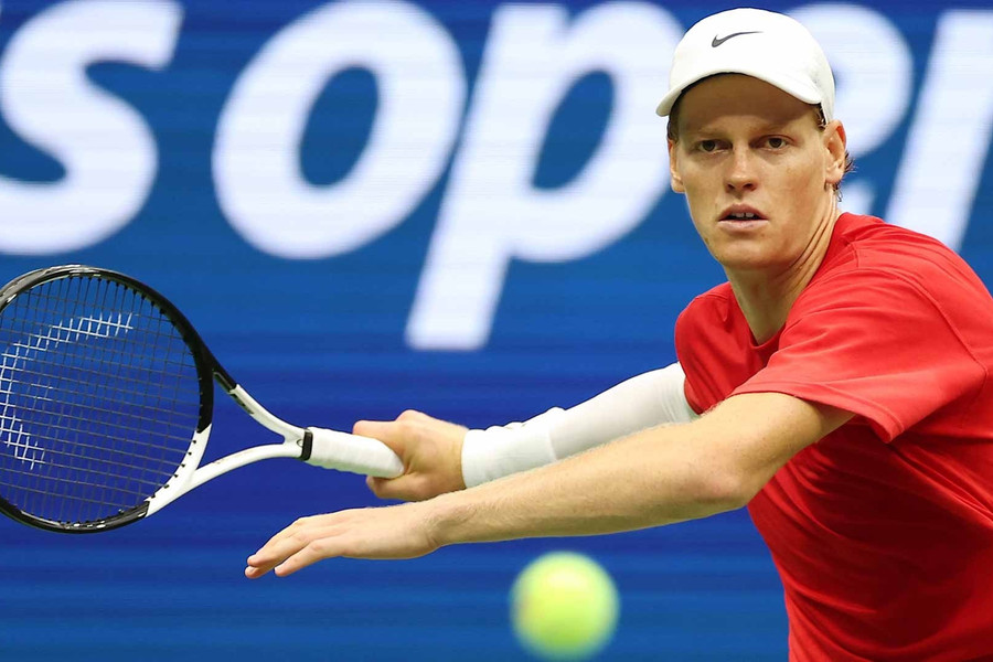 Sinner cân bằng kỷ lục tennis Ý, Zverev và Learner Tien lập cột mốc lịch sử tại Indian Wells