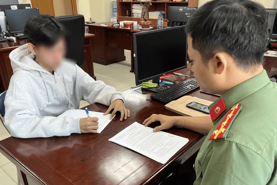 TP.HCM: Xử phạt thanh niên phát tán và rao bán trái phép phim điện ảnh Thỏ ơi!!