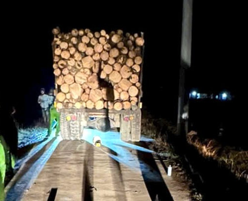 Va chạm với xe công nông trong đêm, một người tử vong