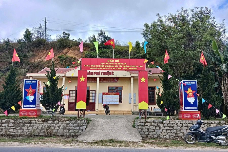 Các điểm bỏ phiếu ở D’ran đã sẵn sàng