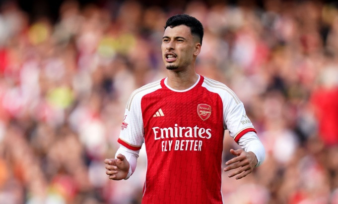 Arsenal đối mặt bài toán gia hạn với 5 trụ cột sau khi trói chân Bukayo Saka