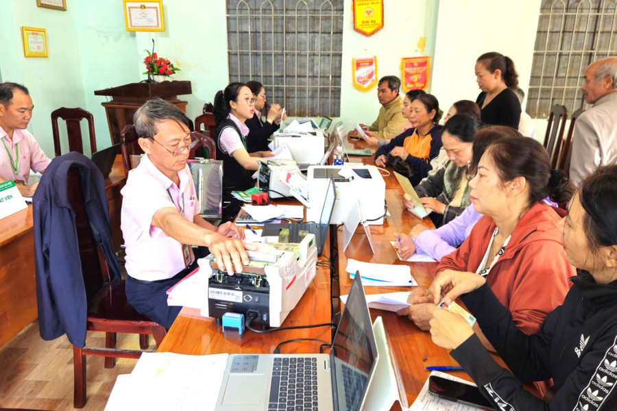 Tín dụng chính sách đầu năm khởi sắc, tiếp sức người dân