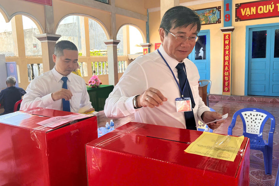 100% cử tri Đặc khu Phú Quý hoàn thành việc bỏ phiếu