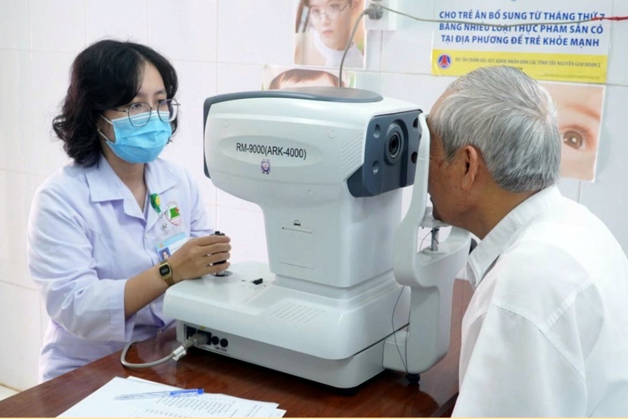 Phát triển mô hình chăm sóc mắt tuyến cơ sở