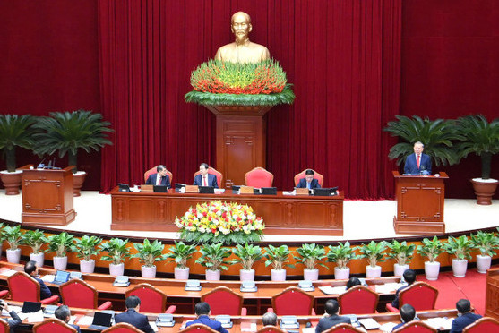 Ngày làm việc thứ hai Hội nghị lần thứ hai Ban Chấp hành Trung ương Đảng khóa XIV