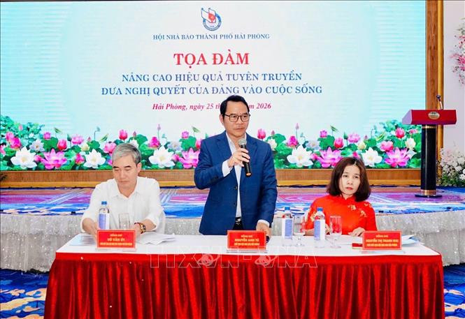 Phát huy vai trò của báo chí trong tuyên truyền đưa Nghị quyết của Đảng vào cuộc sống